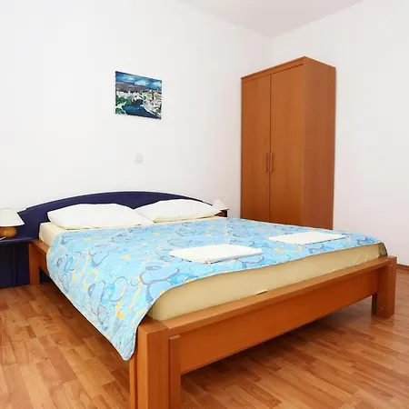 By The Sea - Perna, Peljesac - 4545 *