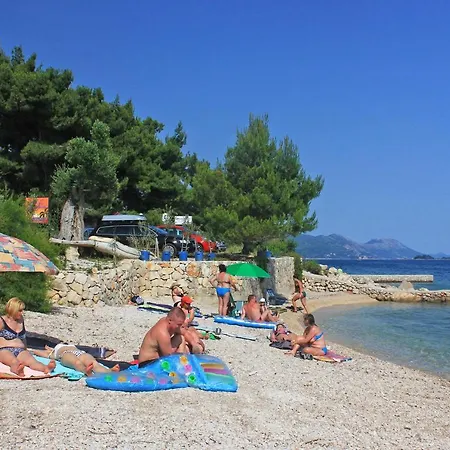 Apartment By The Sea - Perna, Peljesac - 4545 *