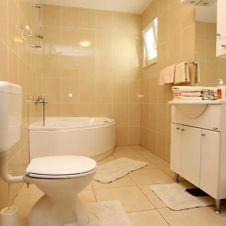 Apartmán By The Sea - Perna, Peljesac - 4545 Kuciste
