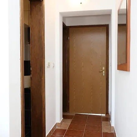 Apartment By The Sea - Perna, Peljesac - 4545 Kuciste