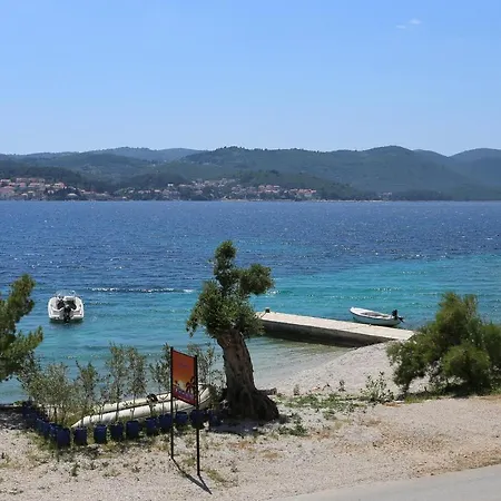 By The Sea - Perna, Peljesac - 4545 クチフェ
