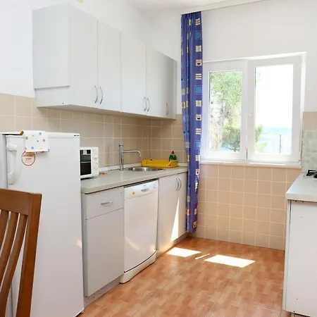 Apartment By The Sea - Perna, Peljesac - 4545