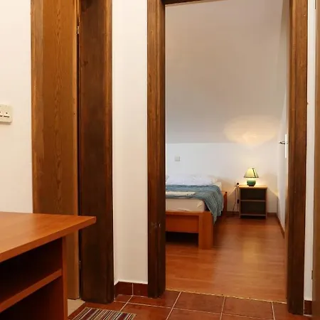 By The Sea - Perna, Peljesac - 4545 アパート *