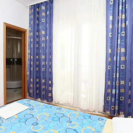 Apartment By The Sea - Perna, Peljesac - 4545 *